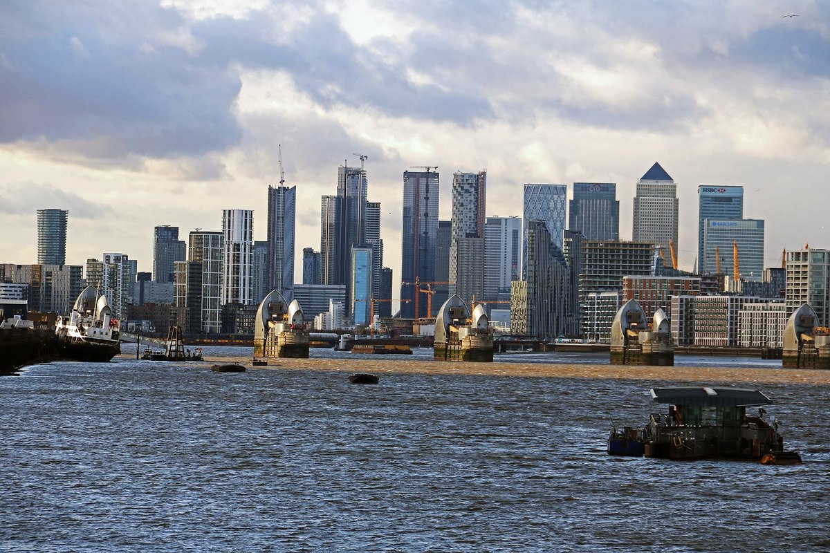 Derelict London image by Ian Parker  (1)